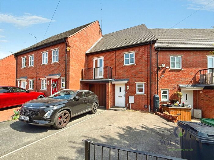 3 Bedroom Terraced House To Rent In South Lodge Mews, Midway, Swadlincote, Derbyshire, DE11