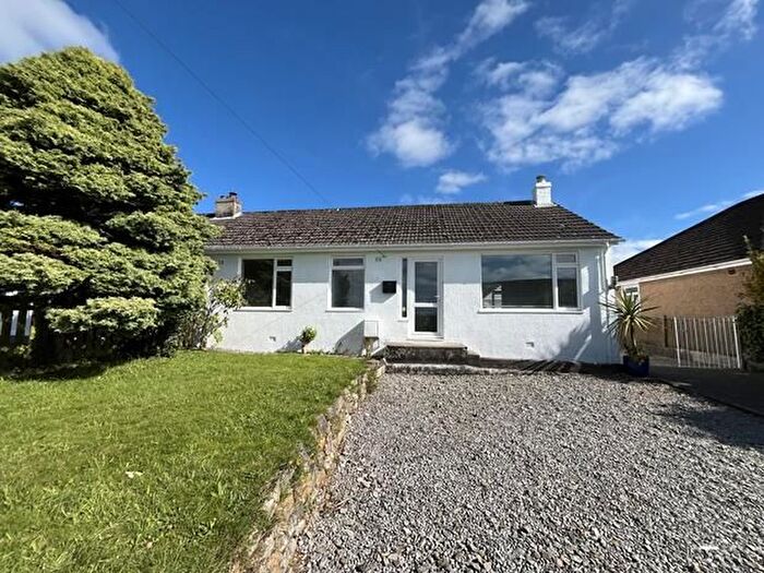 3 Bedroom Semi-Detached Bungalow To Rent In Liskeard Road, Callington, PL17