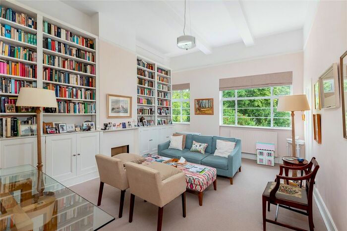 2 Bedroom Flat To Rent In Woodlands, Clapham Common North Side, London, SW4