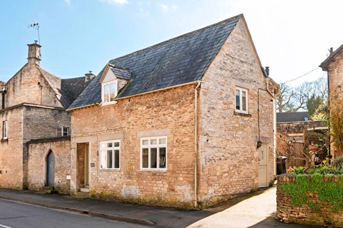 2 Bedroom Detached House For Sale In West End, Northleach, GL54