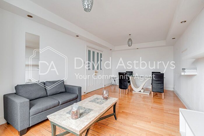 2 Bedroom Flat To Rent In Jubilee Heights, Shoot Up Hill, London, NW2