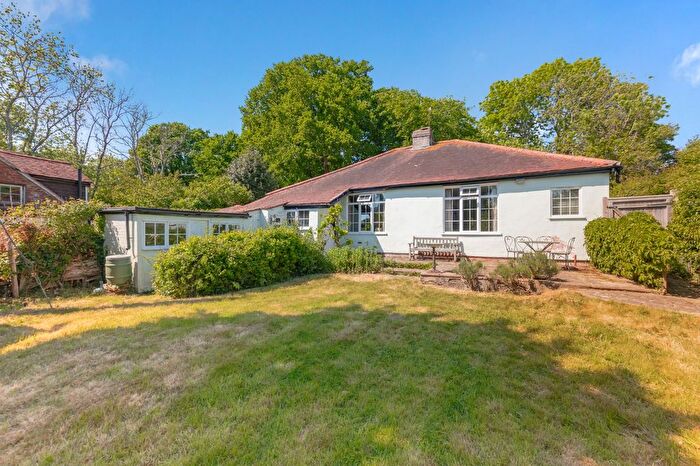 4 Bedroom Detached Bungalow For Sale In Brickhurst Lane, Laughton, BN8