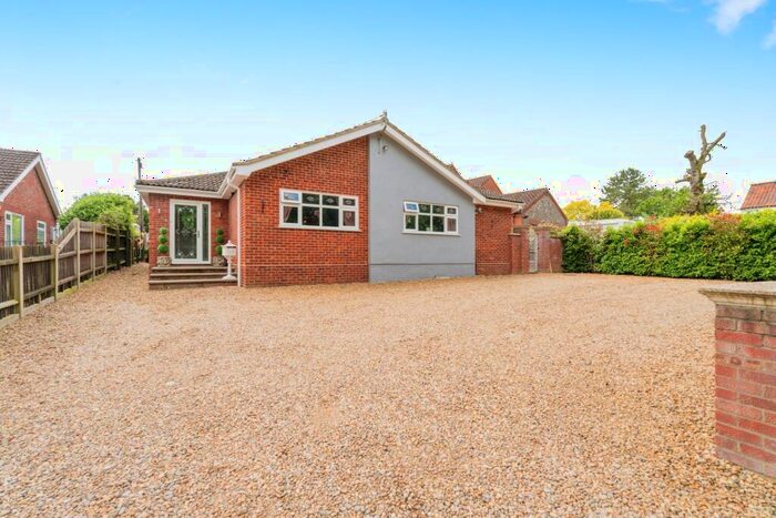 4 Bedroom Detached House For Sale In Mill Road, Briston, Melton Constable, Norfolk, NR24