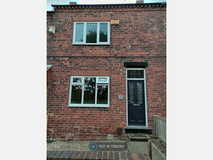 2 Bedroom Terraced House To Rent In Lake Lock Road, Stanley, Wakefield, WF3