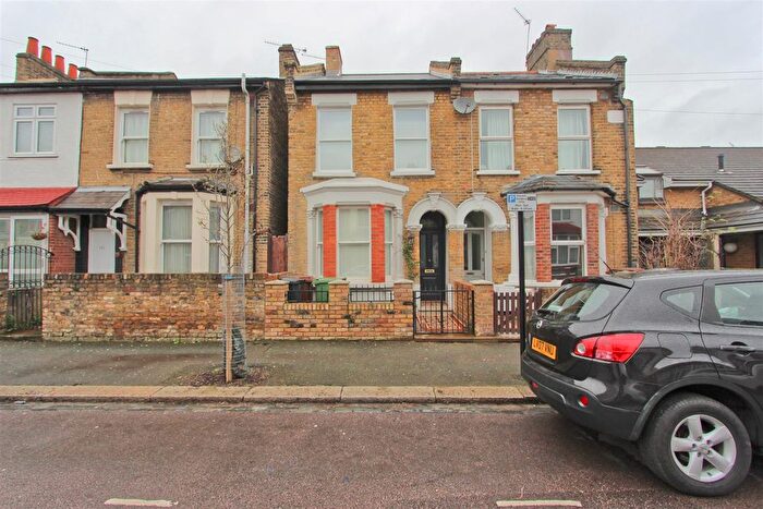 3 Bedroom Terraced House To Rent In Vansittart Road, London, E7