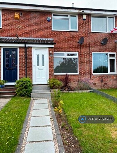 2 Bedroom Terraced House To Rent In Wood Grove, Leeds, LS12