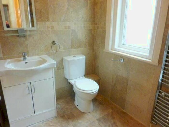 4 Bedroom Terraced House To Rent In Tulketh Brow, Ashton, Preston PR2