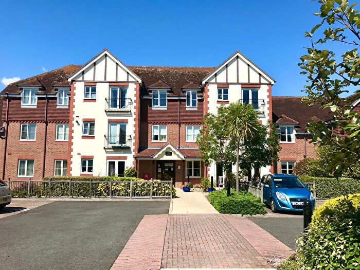 2 Bedroom Flat For Sale In Pegasus Court, The Street, BN16