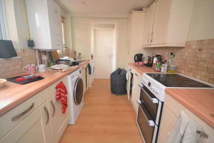4 Bedroom Terraced House To Rent In Hatherley Road, Reading, RG1