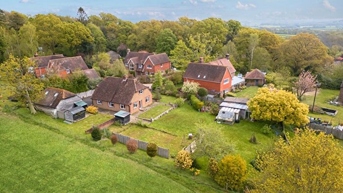 4 Bedroom Detached House For Sale In Lodsworth, Petworth, GU28