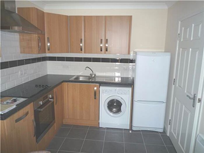 2 Bedroom Flat To Rent In Abbeyfields, Peterborough, PE2