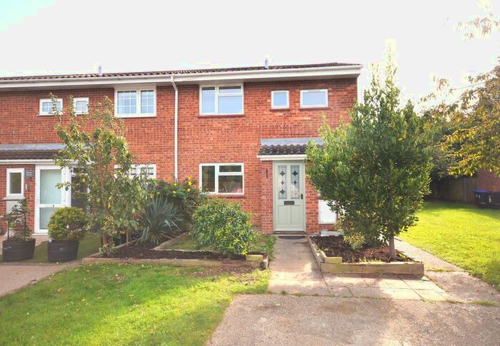 3 Bedroom End Of Terrace House To Rent In Harcourt Close, Dorney Reach, Maidenhead, SL6