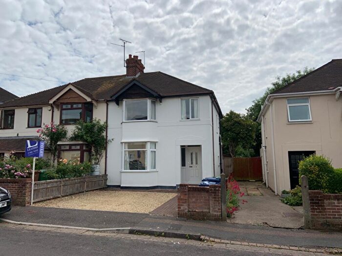 3 Bedroom House To Rent In Kenilworth Avenue, Oxford, OX4