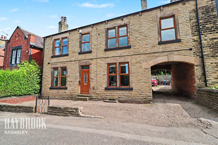 4 Bedroom Semi-Detached House For Sale In Pollitt Street, Old Town, S75