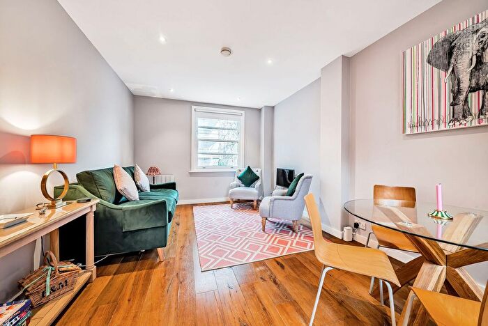 1 Bedroom Flat To Rent In Gledhow Gardens, South Kensington, SW5