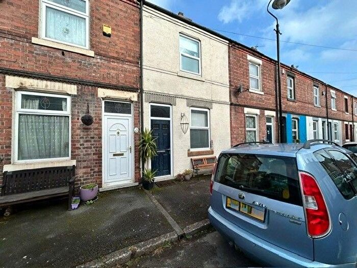 2 Bedroom Terraced House To Rent In Doncaster Terrace, Nottingham, NG2
