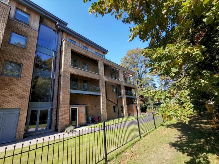 1 Bedroom Flat To Rent In Nicholas Hammond Close, Ashford, TN23