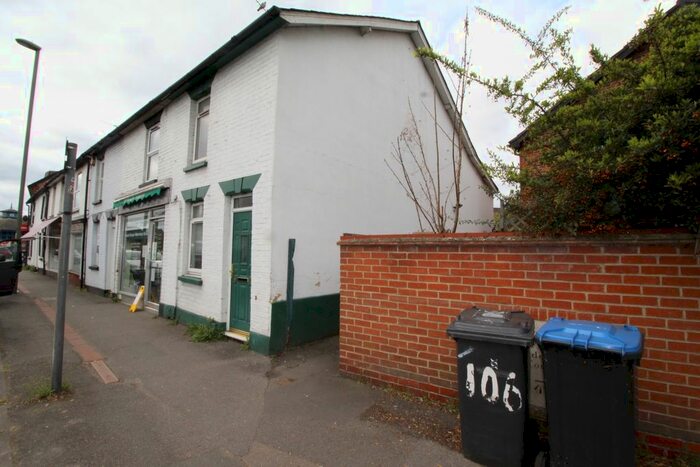 4 Bedroom Terraced House To Rent In High Street, Egham, Surrey, TW20
