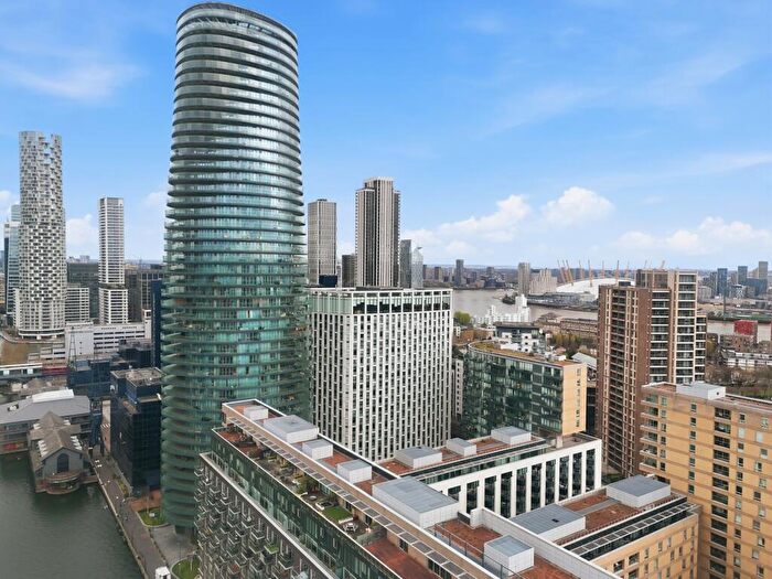 2 Bedroom Flat For Sale In Baltimore Wharf, Canary Wharf, E14