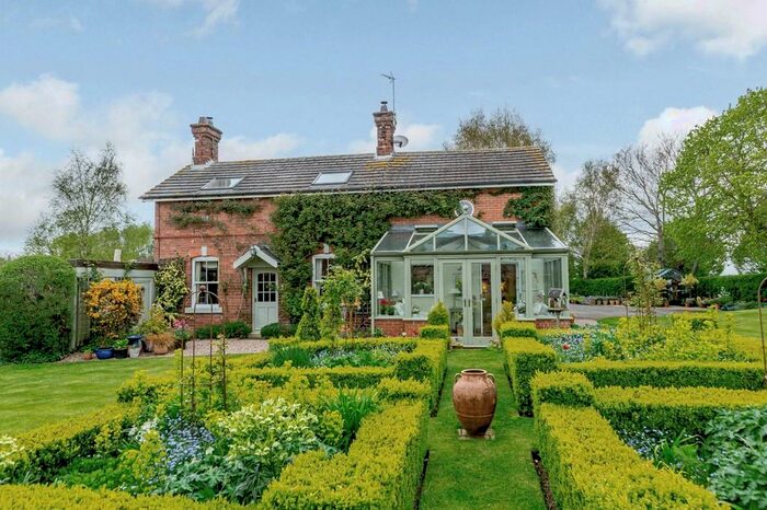 4 Bedroom Detached House For Sale In Loshpot Lane, Ingmanthorpe, Wetherby, LS22