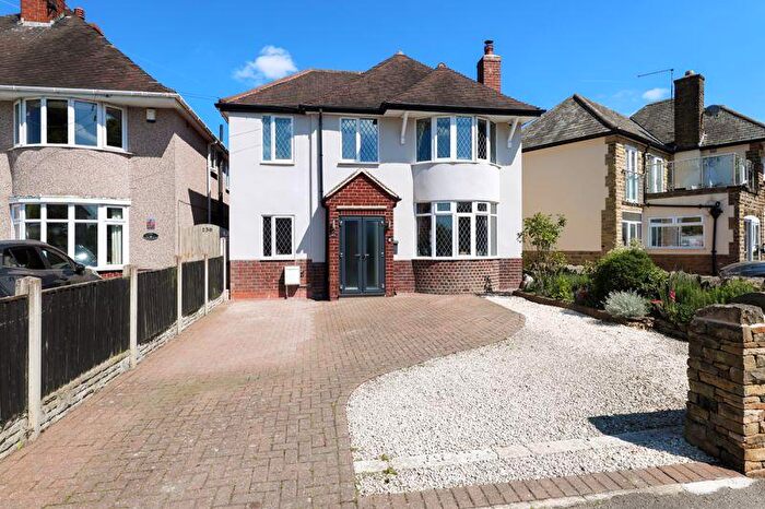 4 Bedroom Detached House For Sale In Foljambe Avenue, Walton, Chesterfield, S40