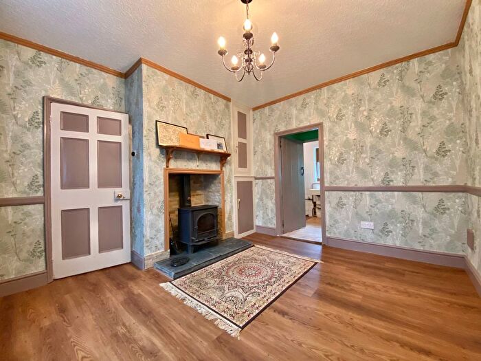 4 Bedroom Detached House For Sale In Bell Green Road, Coventry, CV6