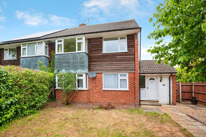 2 Bedroom Maisonette To Rent In Maidenhead, Berkshire, SL6