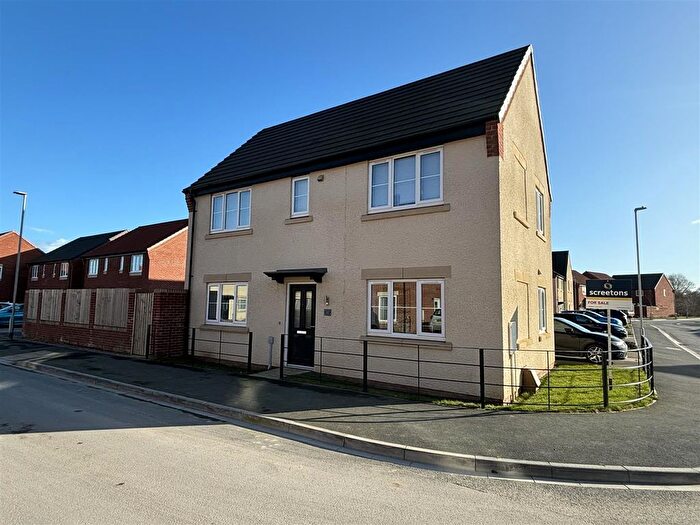 3 Bedroom Detached House For Sale In Woodall Gate, Howden, Goole, DN14
