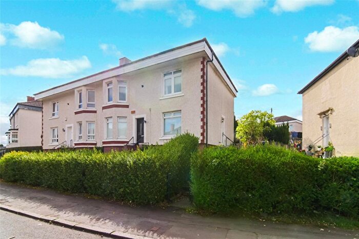 2 Bedroom Flat For Sale In Liberton Street, Riddrie, Glasgow, G33