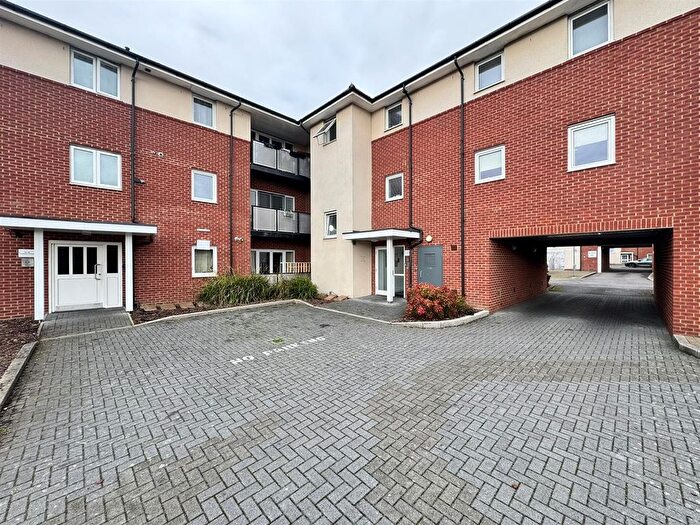 2 Bedroom Flat To Rent In Lorenzo House, Medici Close, IG3