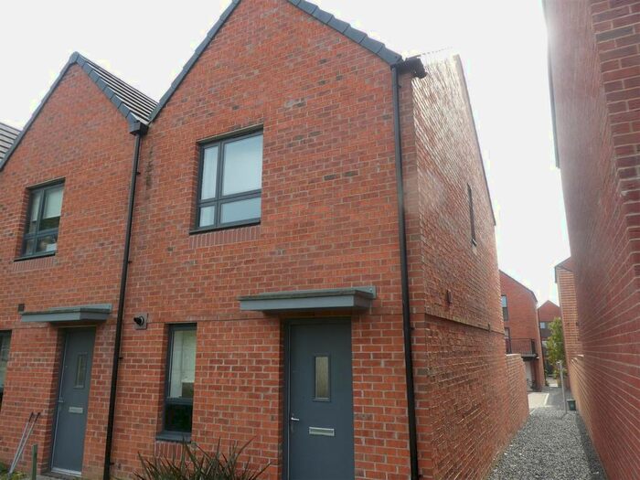 2 Bedroom Semi-Detached House To Rent In Sir Harry Secombe Court, Swansea, SA1