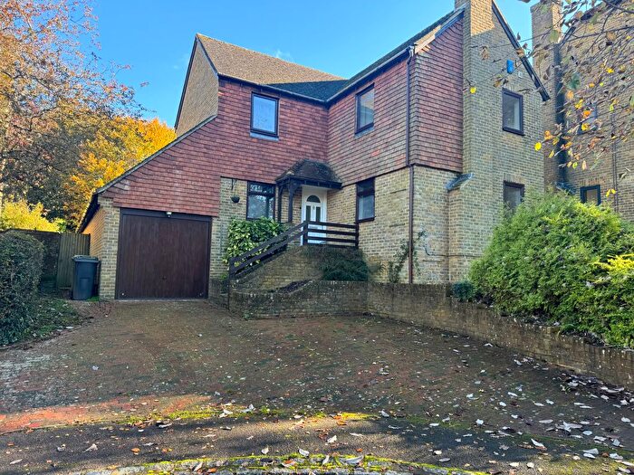 4 Bedroom Detached House To Rent In Silchester Court, Maidstone, ME14