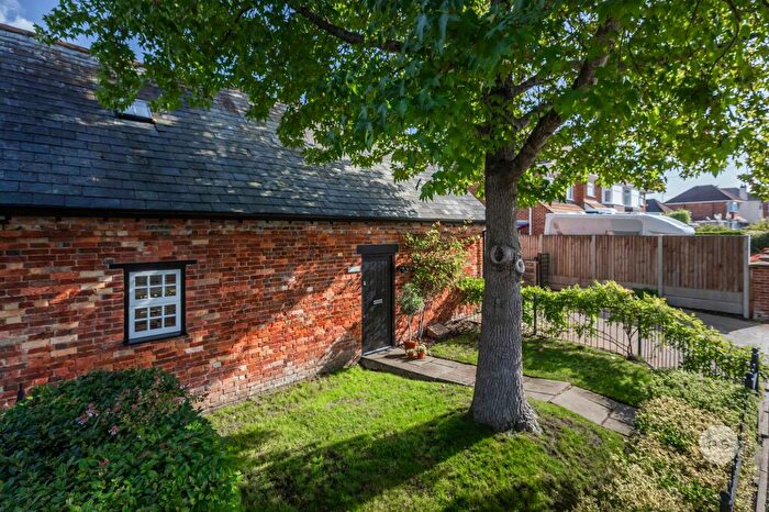 3 Bedroom Semi-Detached House For Sale In The Tannery, Tatnam Road, Poole, BH15