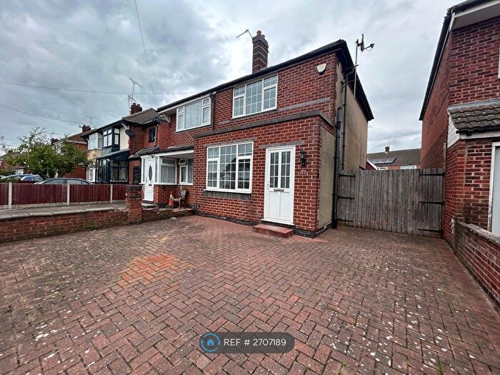 3 Bedroom Semi-Detached House To Rent In Glencoe Avenue, Leicester, LE4