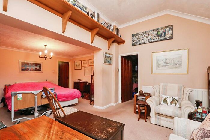 3 Bedroom Barn Conversion For Sale In Catton Hall Farm, Old Catton, Norwich, NR6