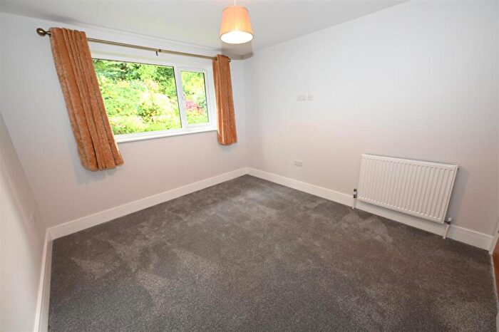 2 Bedroom Semi-Detached Bungalow For Sale In Bolton Avenue, Richmond, DL10