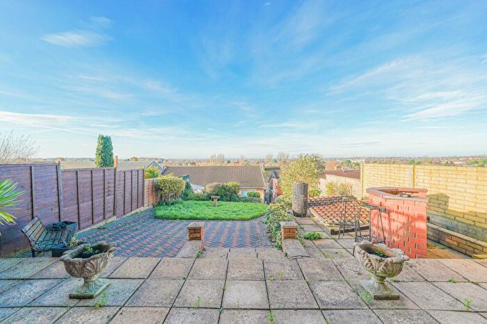 2 Bedroom Semi-Detached Bungalow For Sale In Walford Drive, Solihull, B92