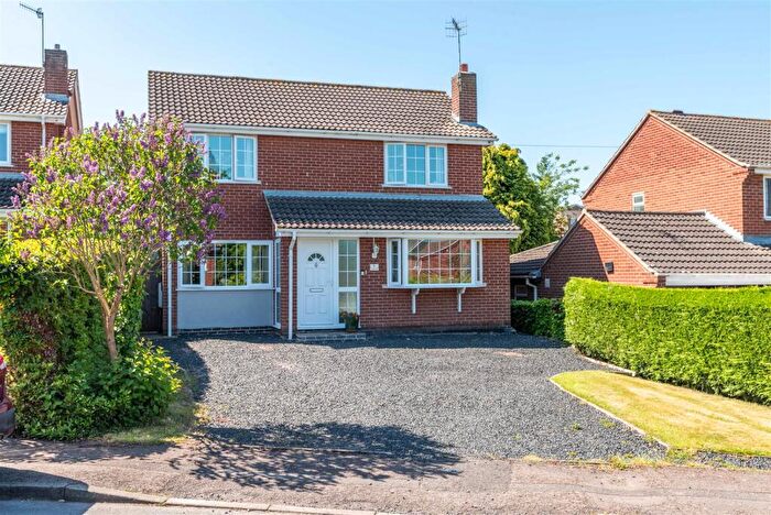 4 Bedroom Detached House For Sale In Walton Hill, Castle Donington, Derby, DE74