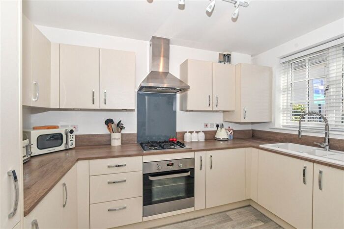 2 Bedroom Semi-detached House For Sale In Pierce Lane, Tenterden, Kent, TN30
