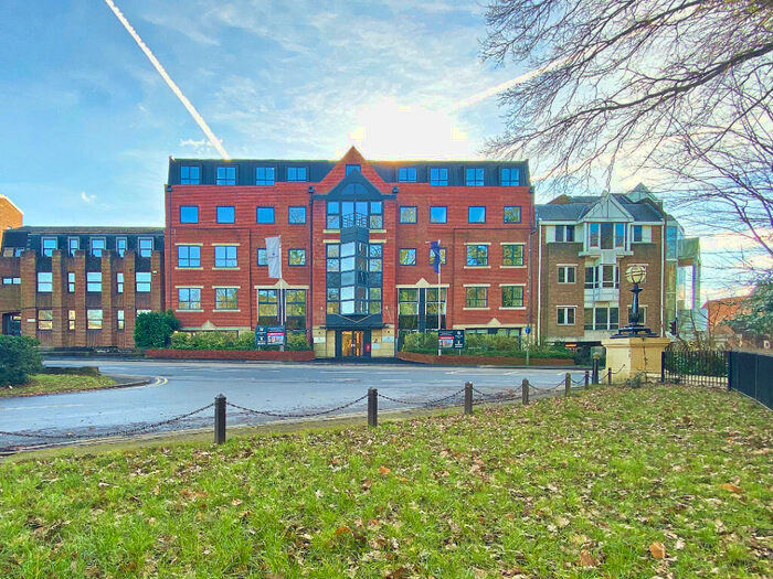 1 Bedroom Flat To Rent In Compass House, Camberley, Surrey, GU15