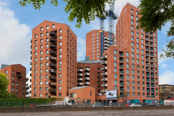 Studio To Rent In Gillender Street, London, E3