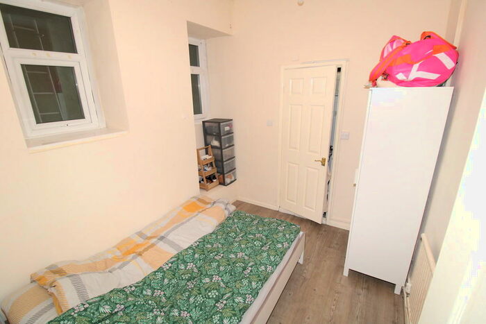 1 Bedroom Ground Flat To Rent In Wood Road, Treforest, Pontypridd, CF37