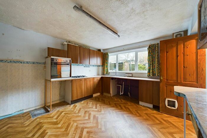 3 Bedroom Terraced House For Sale In Edith Cavell Close, Thetford, IP24
