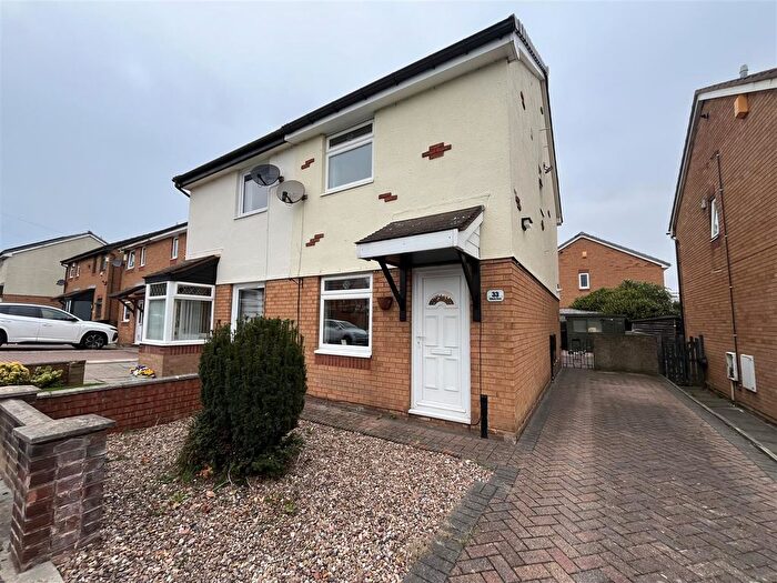 2 Bedroom Semi-Detached House For Sale In Wilson Road, Wyke, Bradford, BD12