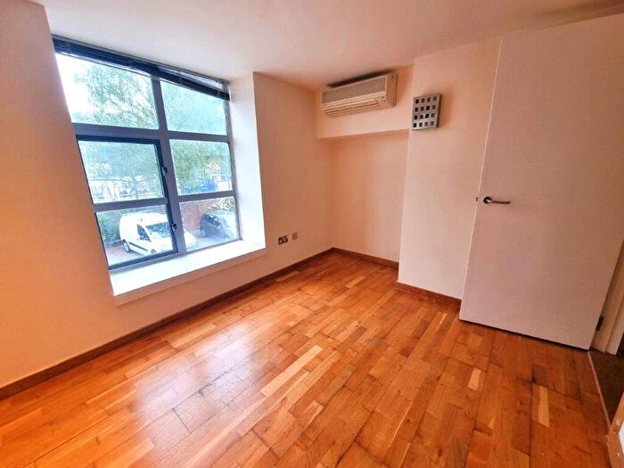 3 Bedroom Flat To Rent In Portman Road, Ipswich, IP1