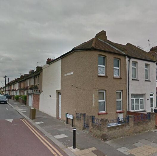 3 Bedroom Terraced House To Rent In Cornwallis Road, London, N9