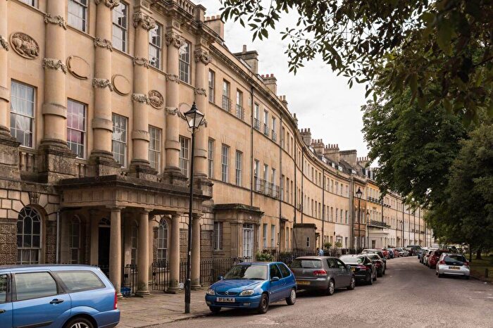 2 Bedroom Apartment To Rent In Grosvenor Place, BA1