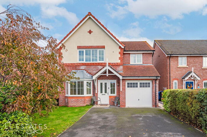 4 Bedroom Detached House For Sale In Cae Thorley, Rhyl, LL18