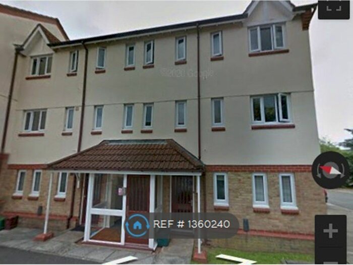 1 Bedroom Flat To Rent In St. Andrews View, Taunton, TA2