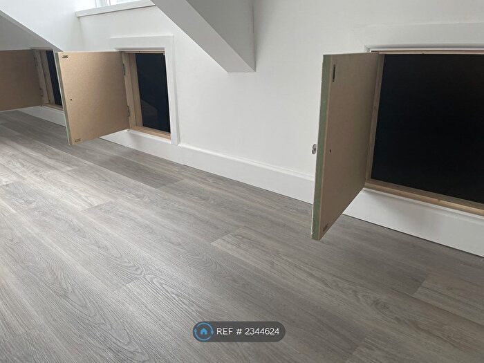 Studio To Rent In Fore Street, Newquay, TR7
